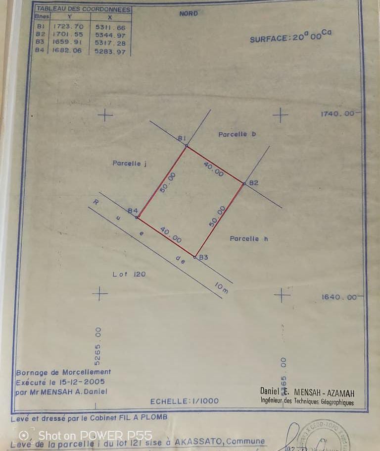DOMAINE DE 4 PARCELLES DÉJÀ LOTIES ET RECASÉES À VENDRE, BASE DES CHINOIS - CITÉ AIR AFRIQUE - AKASSATO - CALAVI