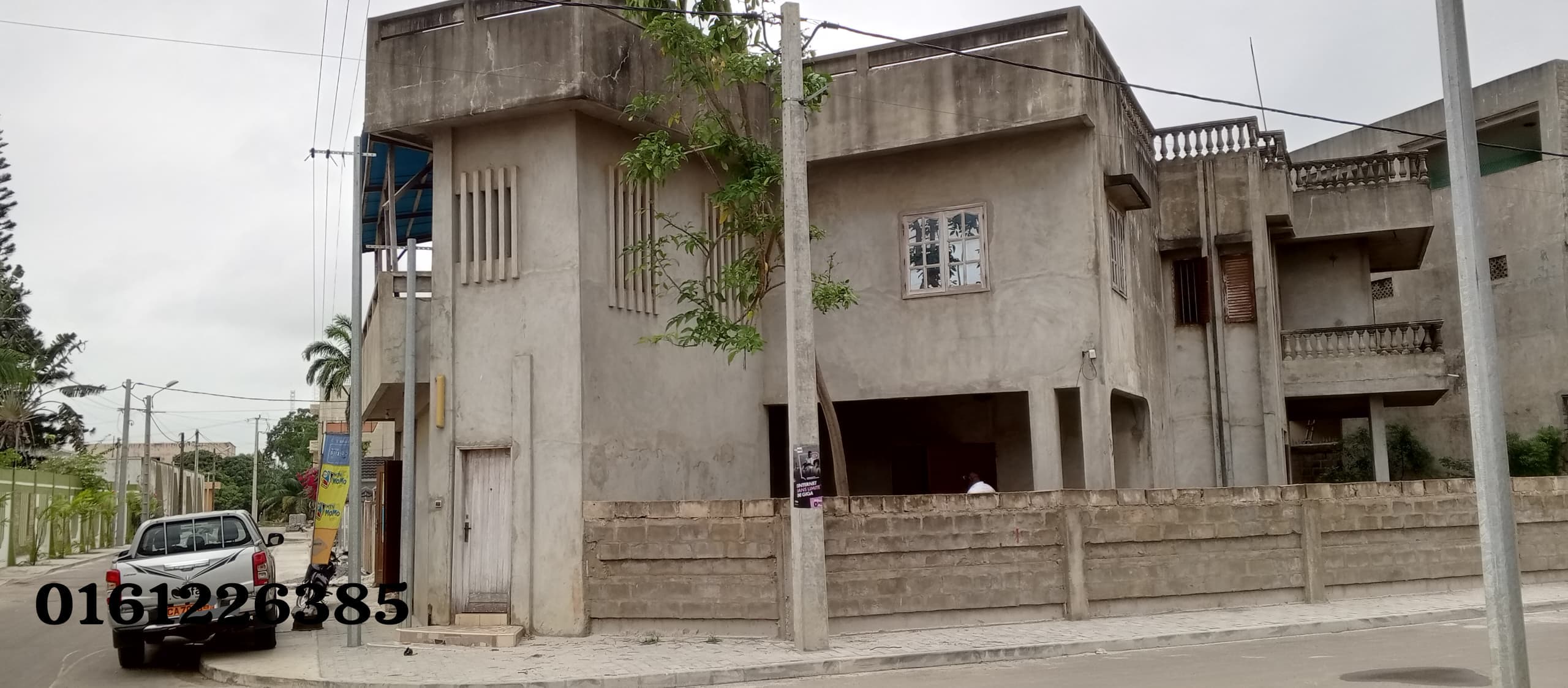 IMMEUBLE R+1 DE 6 CHAMBRES ET SALON SANITAIRES À VENDRE, MOSQUÉE - HÔTEL PLM ALÈDJO - ELDORADO - JAK - AKPAKPA